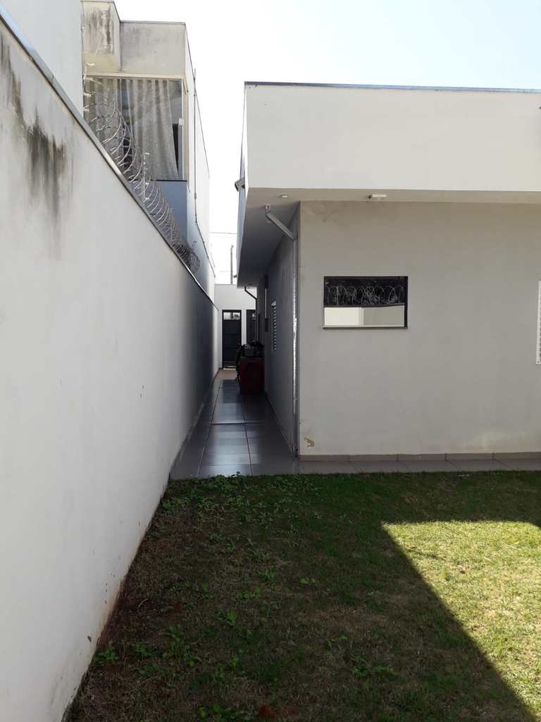 Casa em Agudos, no bairro Reserva Sant'anna