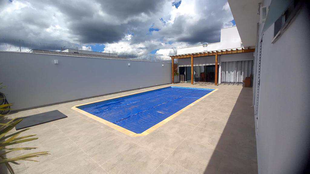 Casa em Agudos, no bairro Reserva Sant'anna