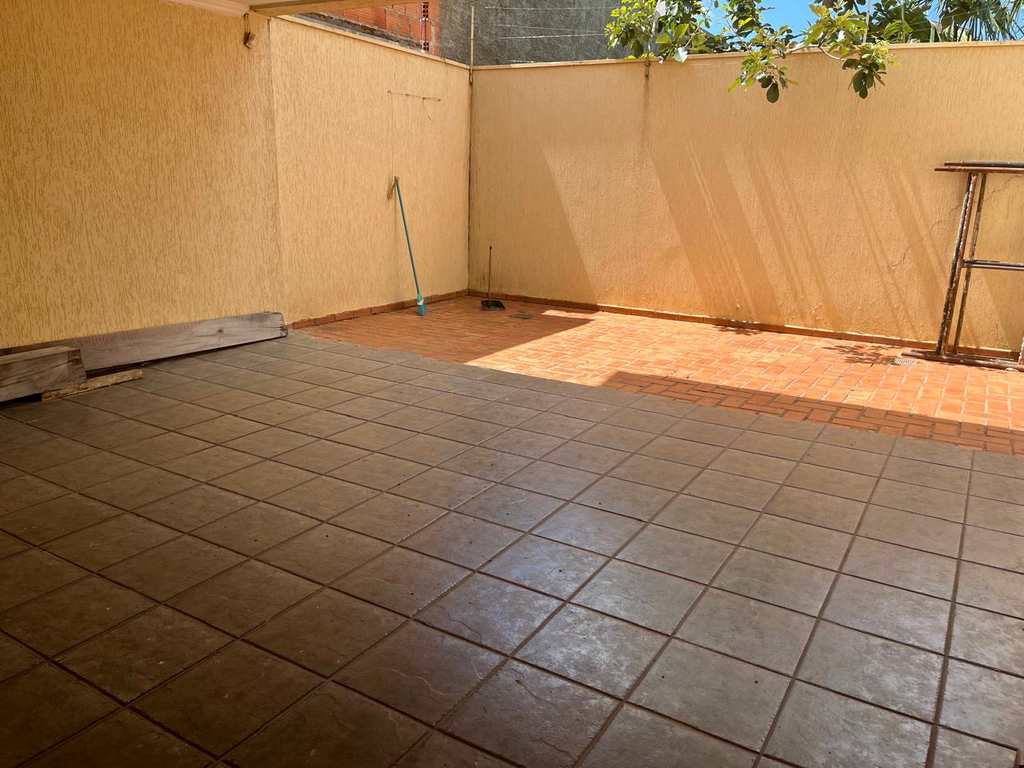 Casa em Agudos, no bairro Centro