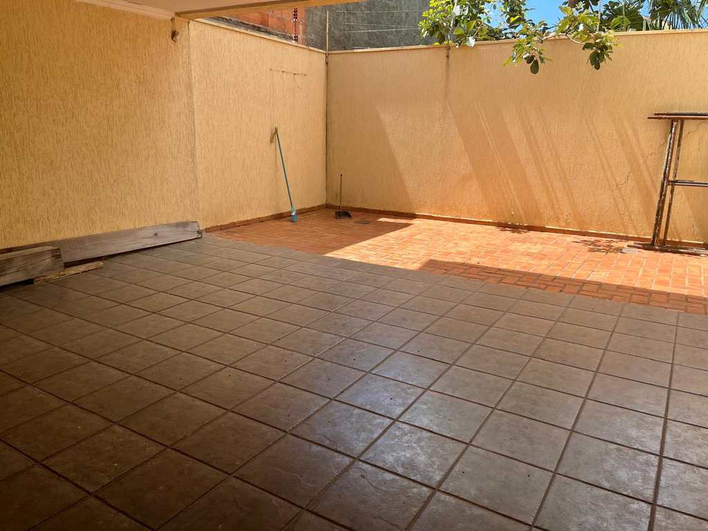 Casa em Agudos, no bairro Centro