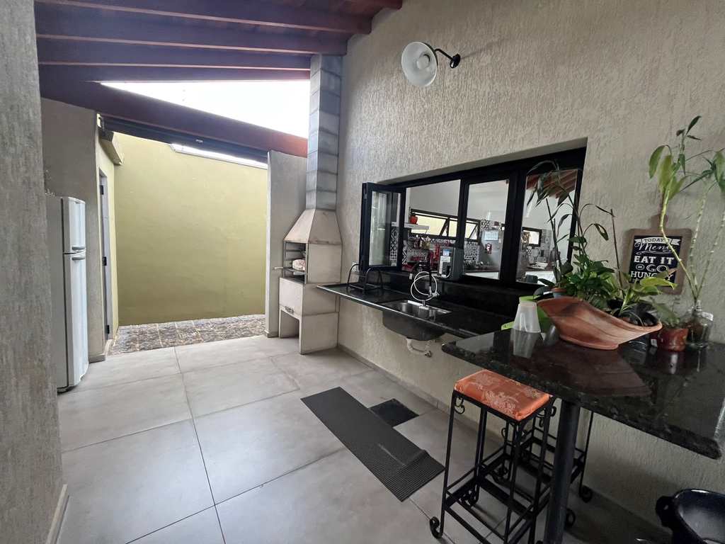 Casa em Agudos, no bairro Jardim Canaã