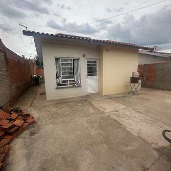 Casa em Agudos, bairro Jardim Pedro Andrucioli