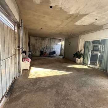 Casa em Agudos, bairro Jardim Europa