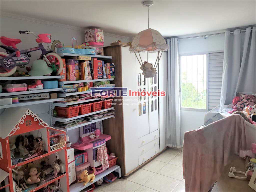 Apartamento em São Paulo, no bairro Vila Mazzei
