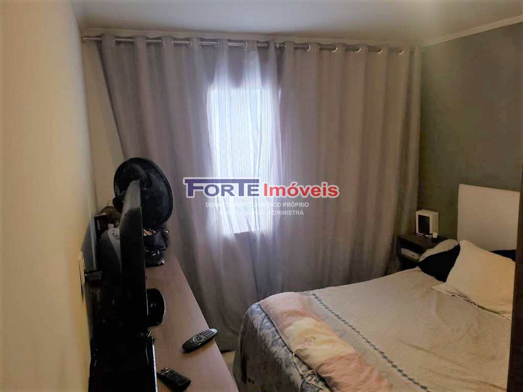 Apartamento em São Paulo, no bairro Vila Mazzei