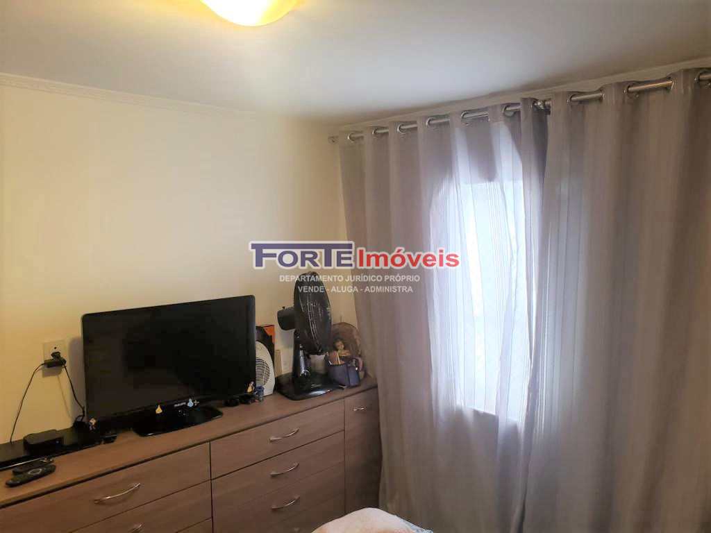 Apartamento em São Paulo, no bairro Vila Mazzei