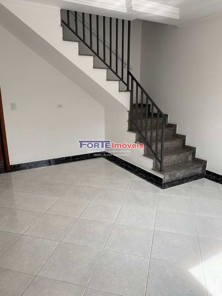Sobrado em São Paulo, no bairro Jaçanã