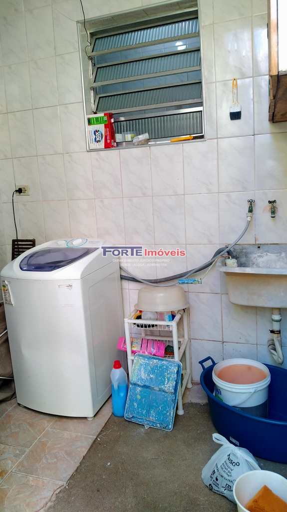 Casa em Praia Grande, no bairro Tupi