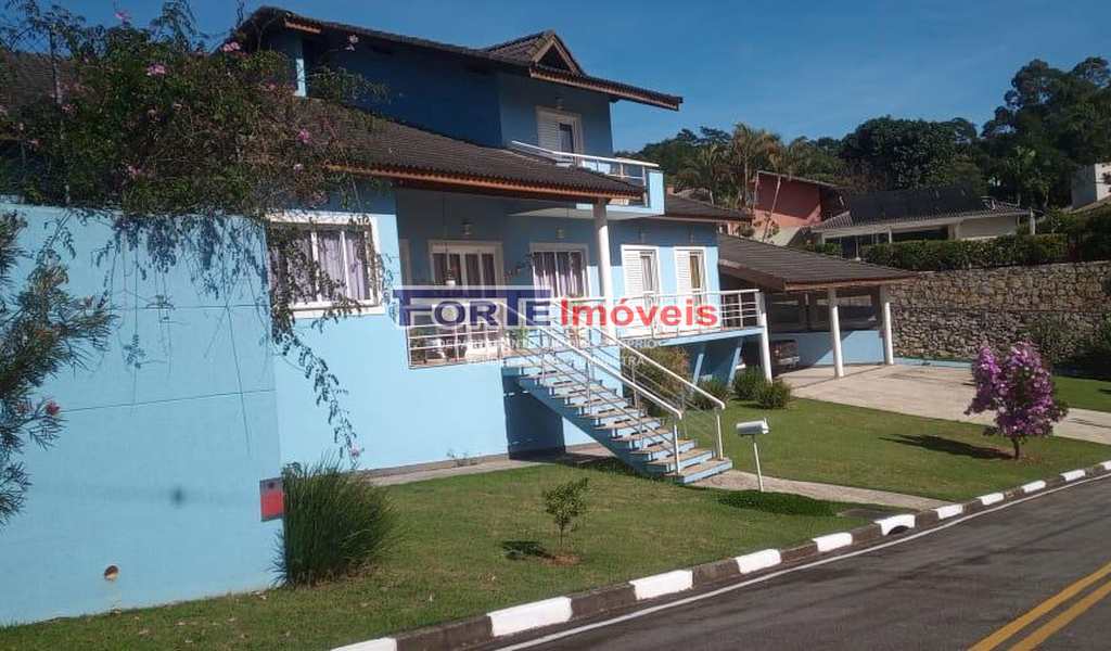 Casa de Condomínio em Mairiporã, bairro Serra da Cantareira