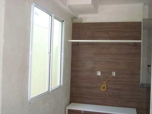 Apartamento, código 10050400 em São Vicente, bairro Vila Nossa Senhora de Fátima