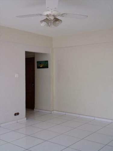 Apartamento, código 10041400 em São Vicente, bairro Itararé