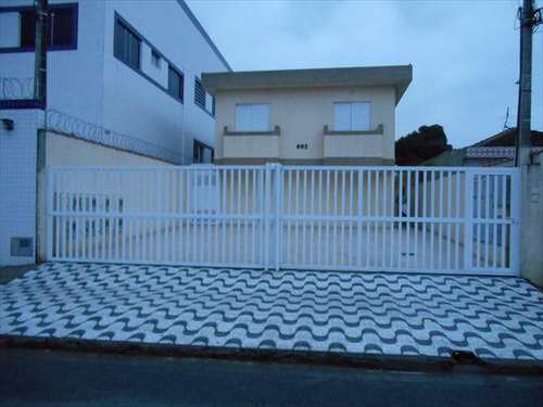 Sobrado, código 10019700 em São Vicente, bairro Parque São Vicente