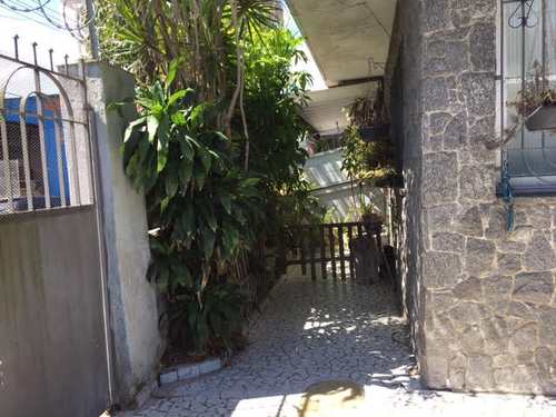 Casa, código 1001591317 em São Vicente, bairro Vila Valença