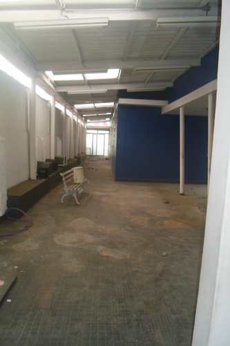 Casa Comercial, código 1001591436 em São Vicente, bairro Centro