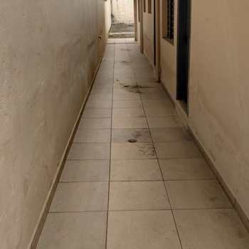 Casa em São Vicente, bairro Parque São Vicente