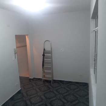 Apartamento em São Vicente, bairro Vila Valença