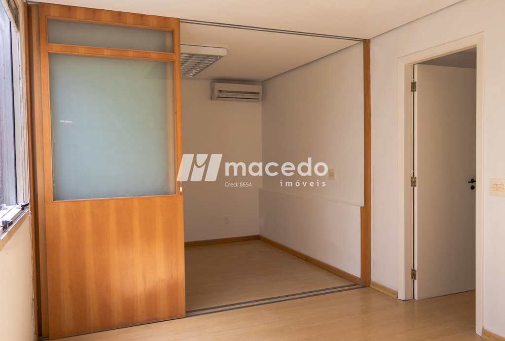 Conjunto Comercial em São Paulo, no bairro Perdizes