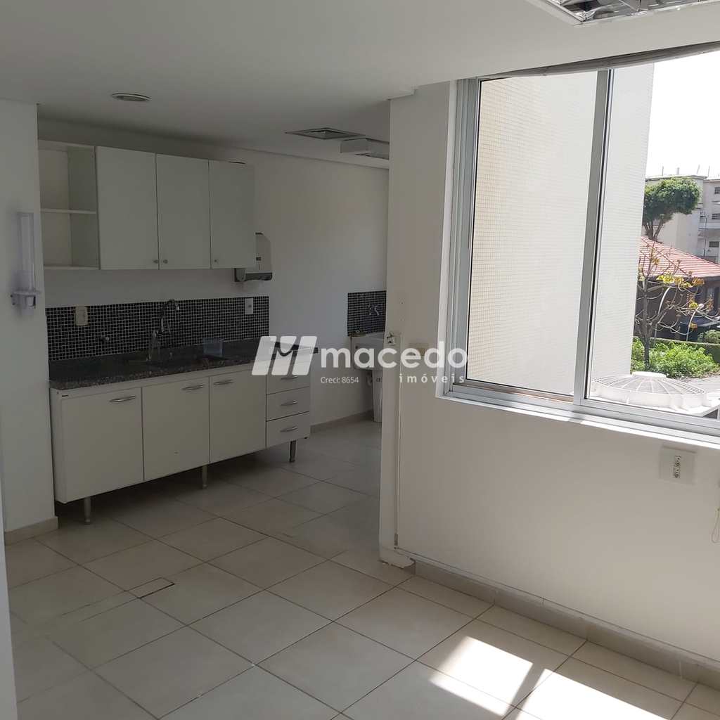 Conjunto Comercial em São Paulo, no bairro Jardim Paulistano