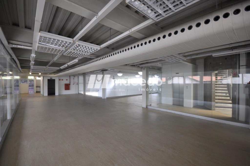 Prédio Comercial em São Paulo, no bairro Água Branca