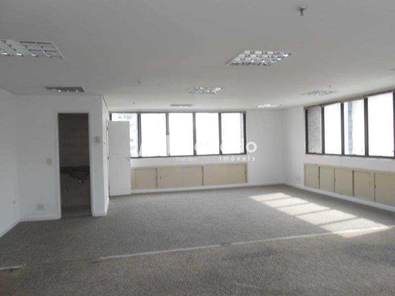Conjunto Comercial em São Paulo, no bairro Campo Belo