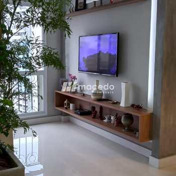 Apartamento em São Paulo, bairro Alto de Pinheiros