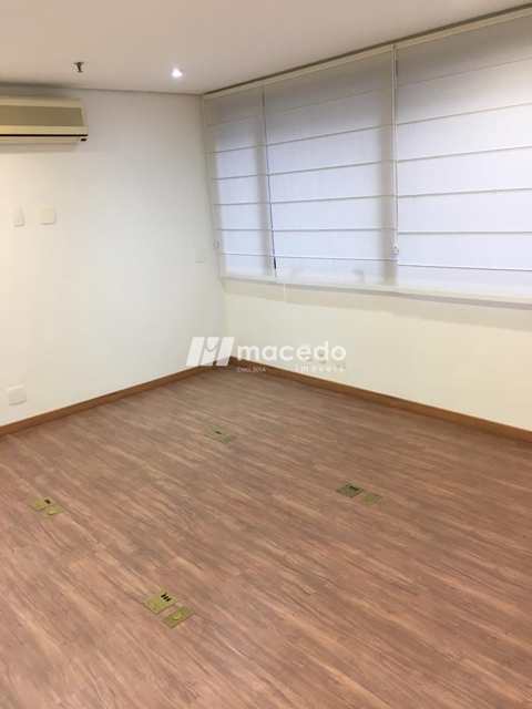 Conjunto Comercial em São Paulo, no bairro Brooklin Paulista