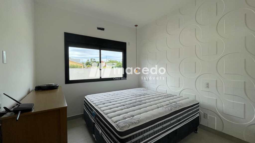 Casa de Condomínio em Pardinho, no bairro Centro