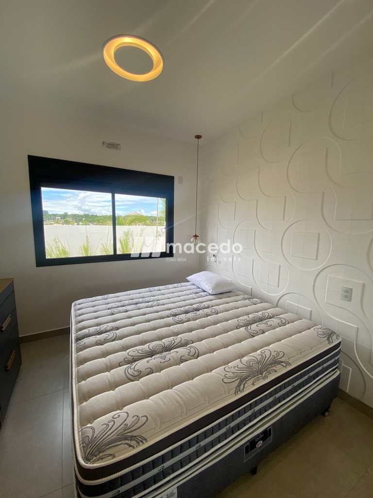 Casa de Condomínio em Pardinho, no bairro Centro
