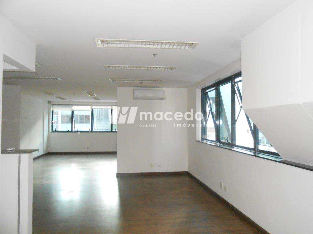 Conjunto Comercial em São Paulo, no bairro Higienópolis