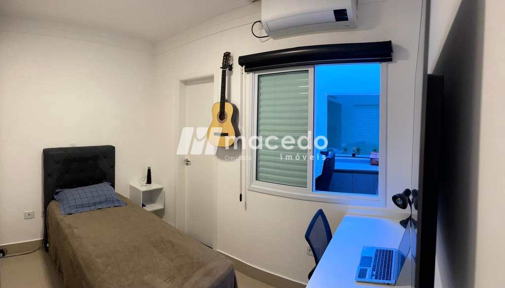 Sobrado em São Paulo, no bairro City América