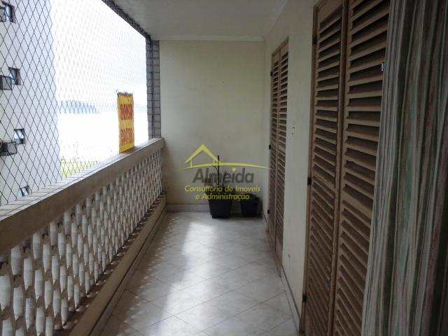 Apartamento em São Vicente, no bairro Itararé