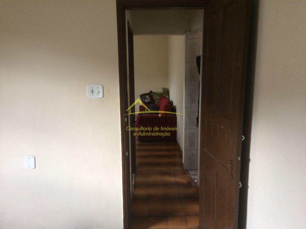 Apartamento em Cubatão, no bairro Jardim Casqueiro