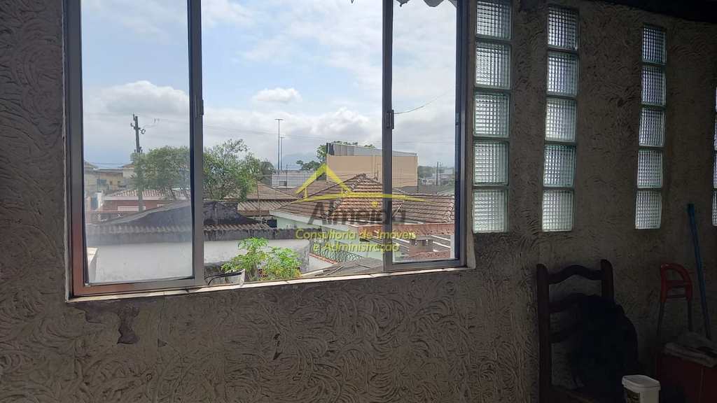 Apartamento em Cubatão, no bairro Jardim Casqueiro