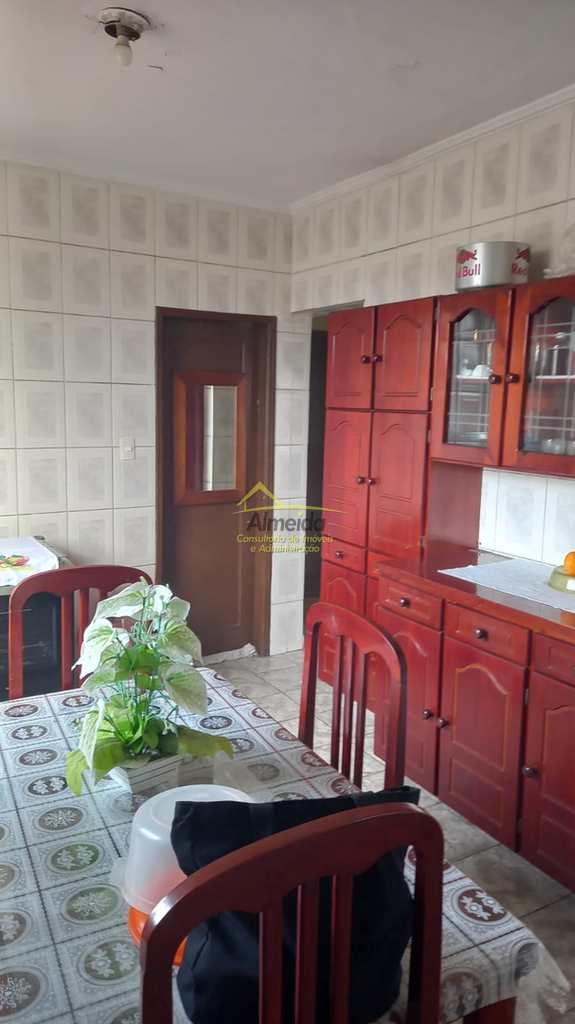 Apartamento em Cubatão, no bairro Jardim Casqueiro