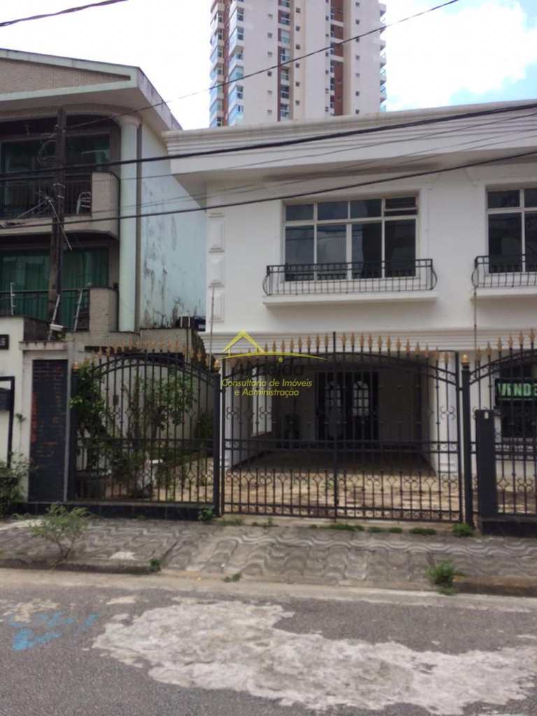Sobrado em Santos, no bairro Ponta da Praia