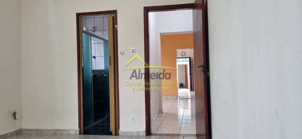 Casa em Cubatão, no bairro Jardim São Francisco