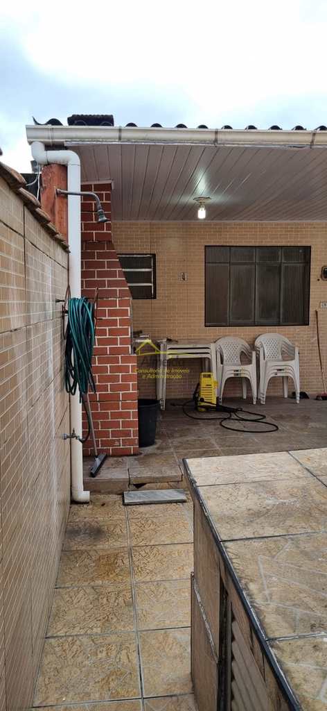 Casa em Cubatão, no bairro Jardim São Francisco