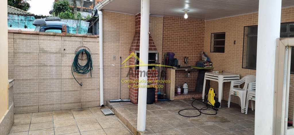 Casa em Cubatão, no bairro Jardim São Francisco