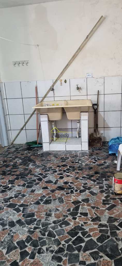 Casa em Cubatão, no bairro Jardim São Francisco