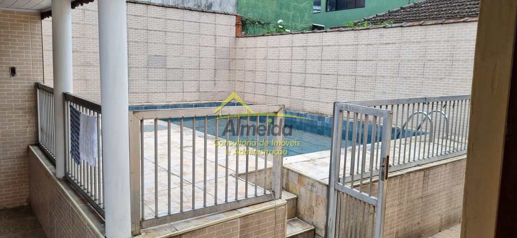 Casa em Cubatão, no bairro Jardim São Francisco