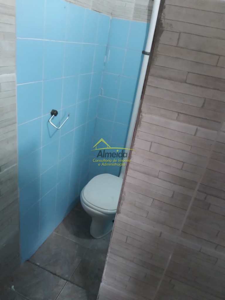 Casa em Cubatão, no bairro Vila Ponte Nova