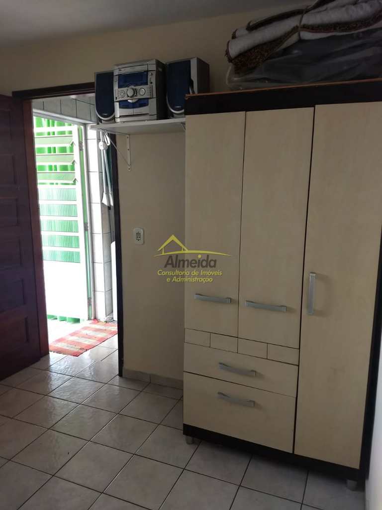 Casa em Cubatão, no bairro Jardim São Francisco