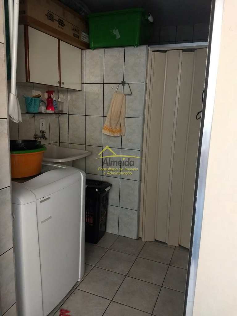 Casa em Cubatão, no bairro Jardim São Francisco