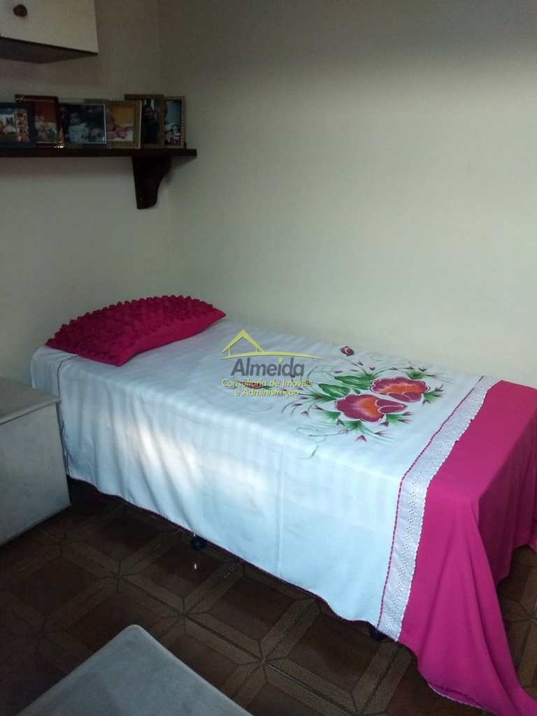 Casa em Cubatão, no bairro Jardim São Francisco