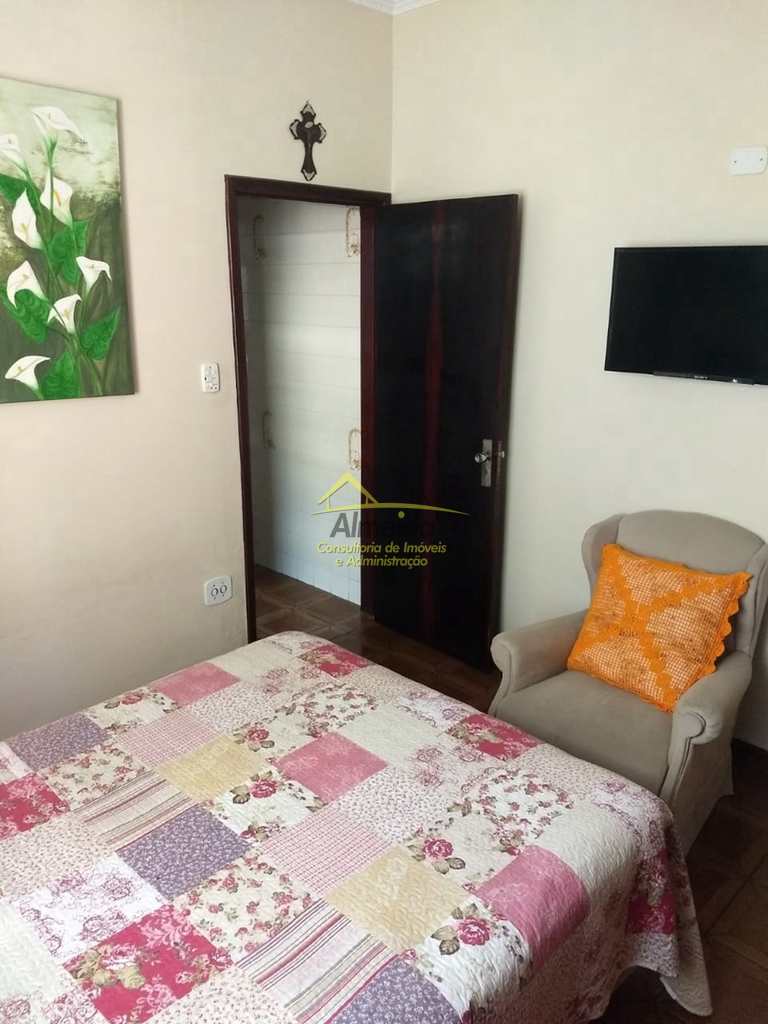 Casa em Cubatão, no bairro Jardim São Francisco