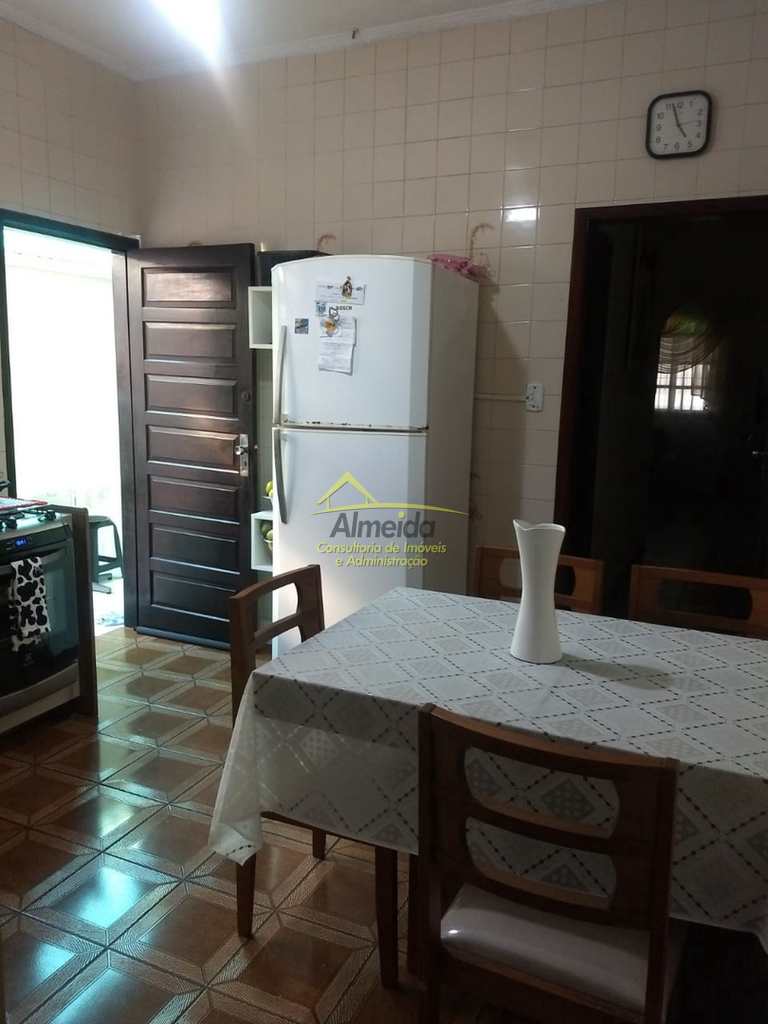 Casa em Cubatão, no bairro Jardim São Francisco