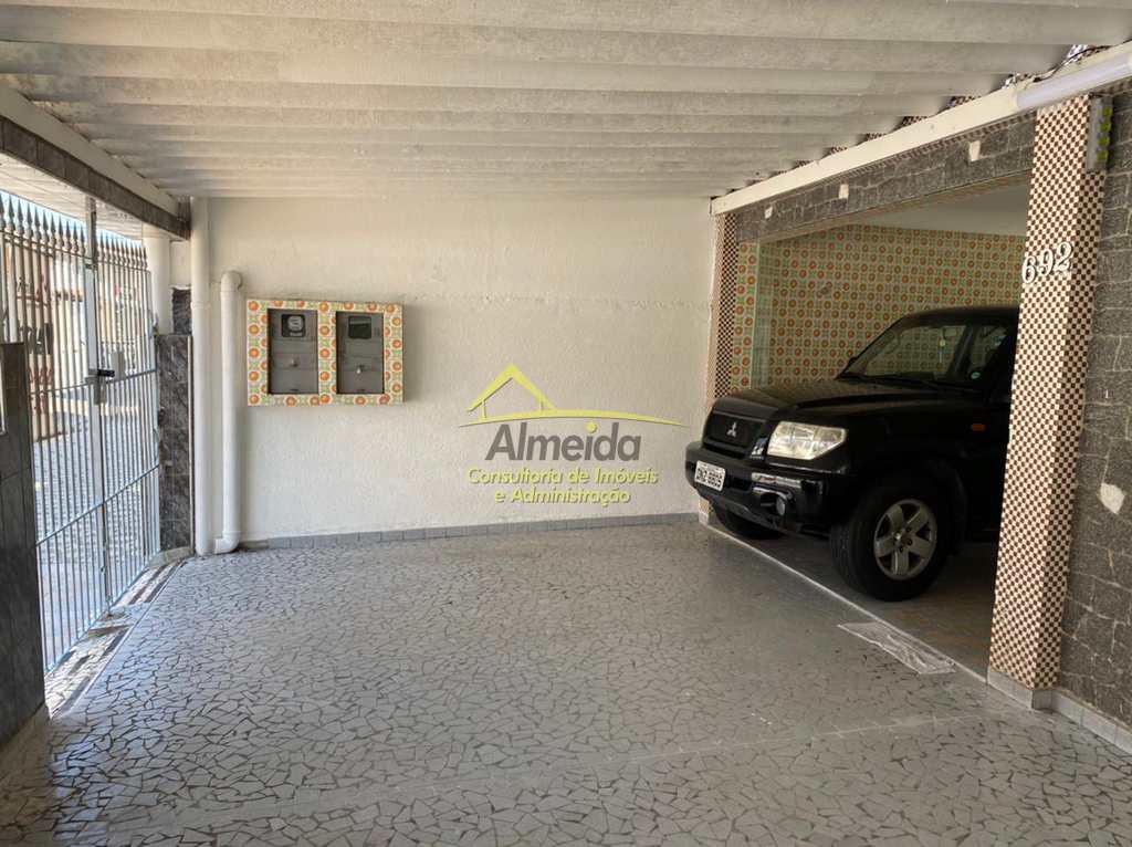 Casa em Cubatão, no bairro Jardim Casqueiro