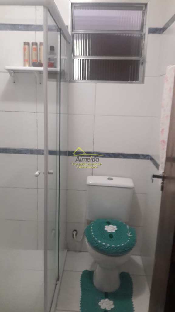 Casa em Cubatão, no bairro Vila Caraguata
