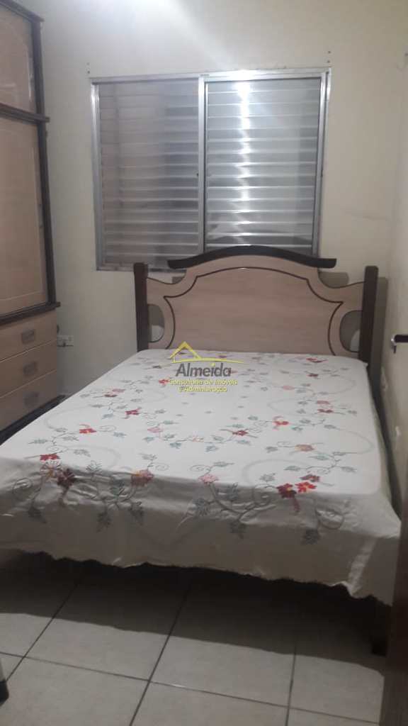 Casa em Cubatão, no bairro Vila Caraguata