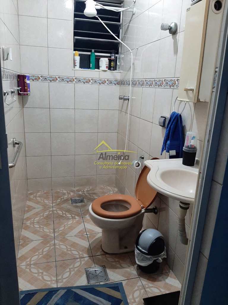 Casa em Cubatão, no bairro Vila Nova